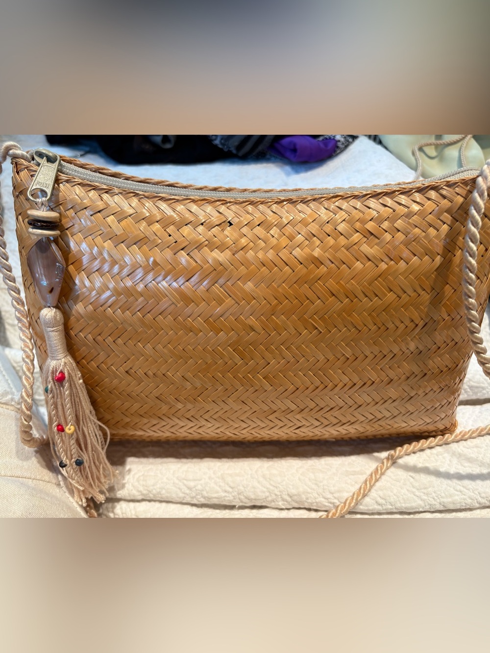 Aspects Structured Straw Purse Abalone Bead Tassel Detail 12” x 8” Rope Strap